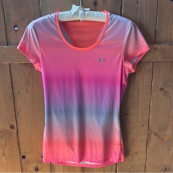 Under Armour Tops - Under Armour Pink and Blue Ombré Fitted Short Sleeve Tee | Women’s Size Small